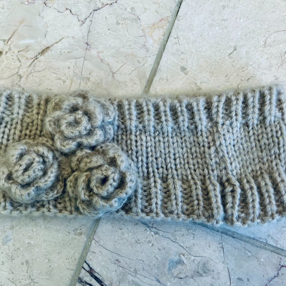 Liz Claiborne Knit Headband